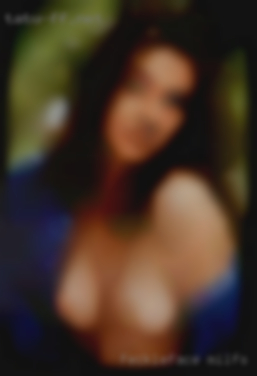 Feckleface milfs horny red head hotties near Erie PA.